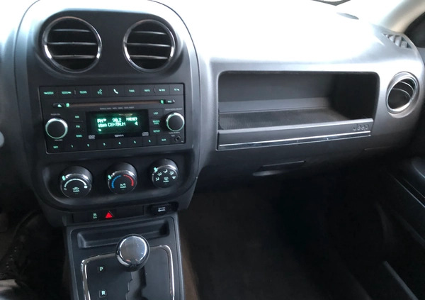 Jeep Patriot cena 44900 przebieg: 184000, rok produkcji 2014 z Lublin małe 379